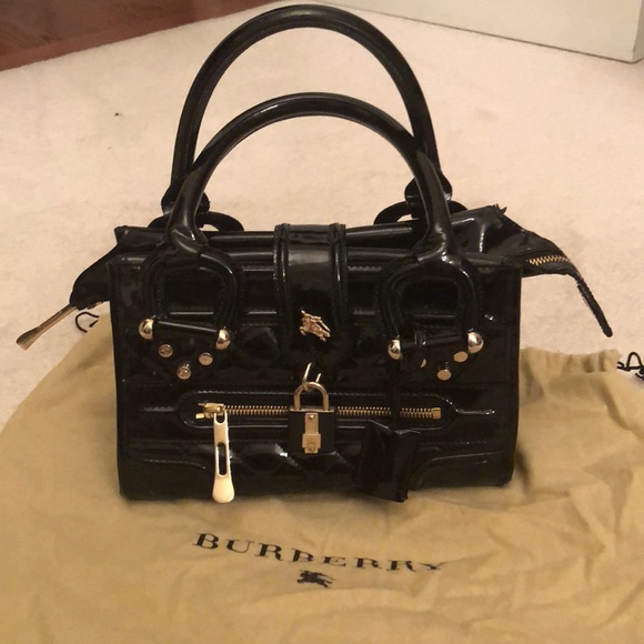 burberry manor bag